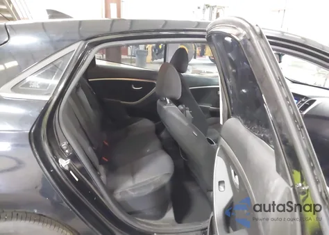 2013 Hyundai Elantra Gt z USA, uszkodzony, nr VIN KMHD35LEXDU029769